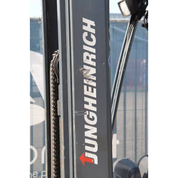 2012 Jungheinrich EFG 220-42103331