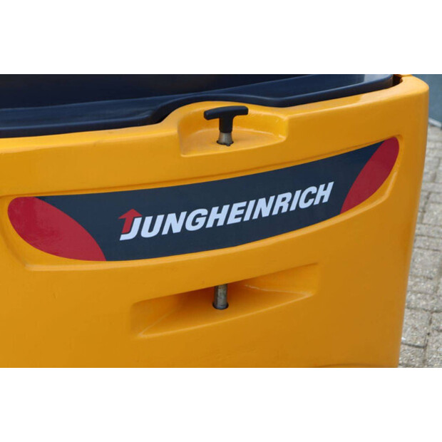 2012 Jungheinrich EFG 220-42103336