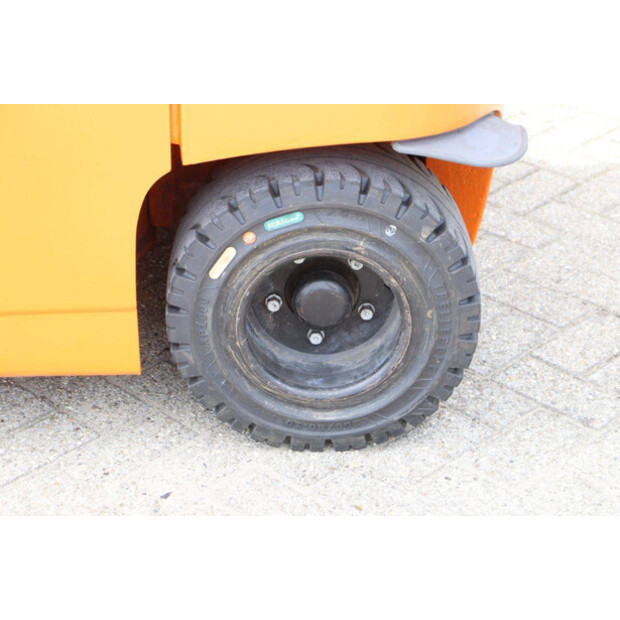 2014 Jungheinrich EFG S30-42103514