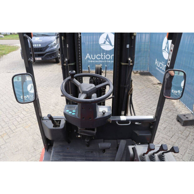 2002 نيسان G002L-30CU-42103680