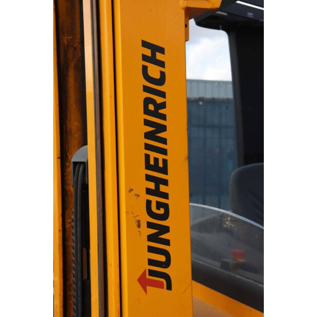 2014 Jungheinrich ETV 214-42103711