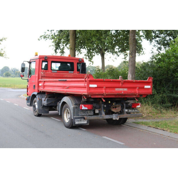 2009 مان TGL 8.220-42104389
