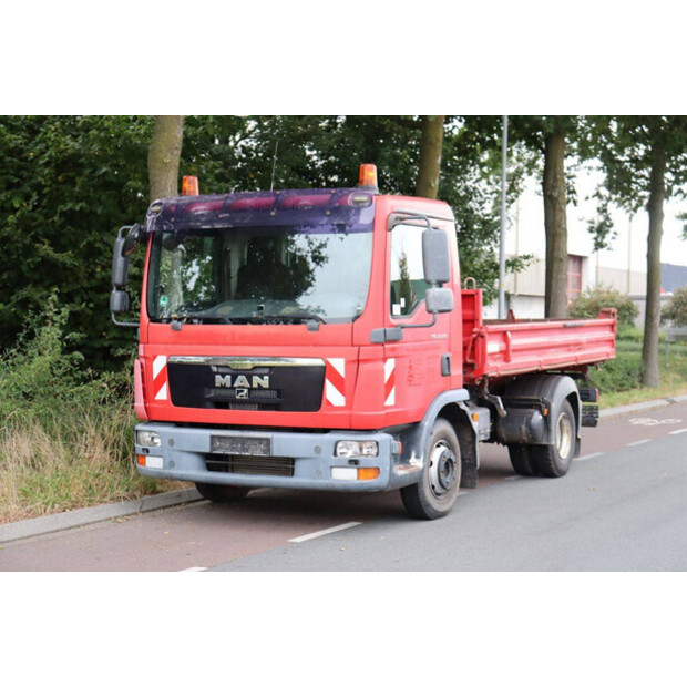 2009 مان TGL 8.220-42104394