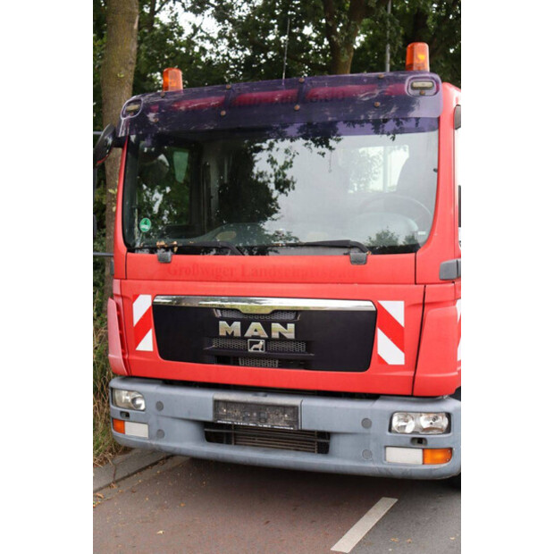 2009 مان TGL 8.220-42104395