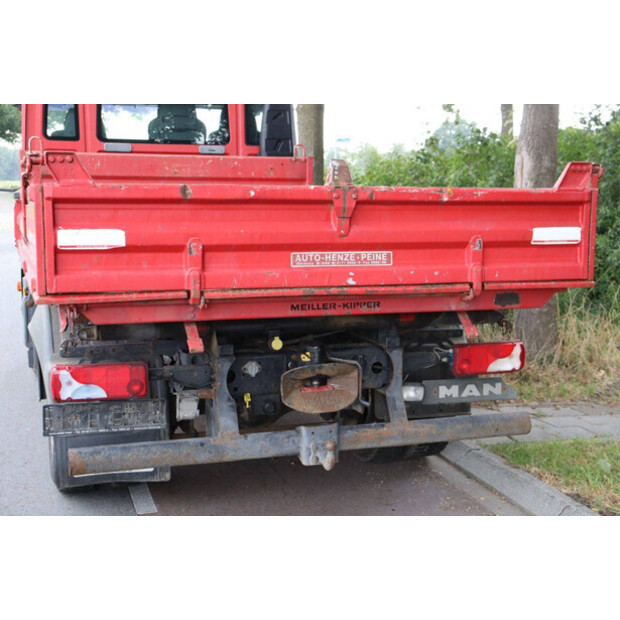 2009 مان TGL 8.220-42104400
