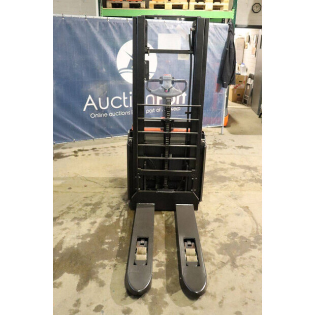 2015 Toyota BT SWE140L-42104806