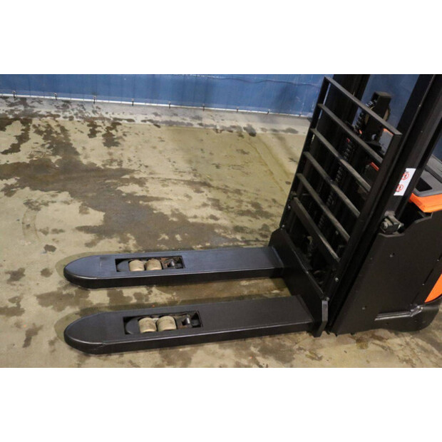 2015 Toyota BT SWE140L-42104808
