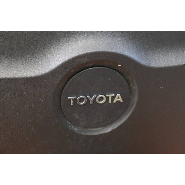 2022 Toyota SWE200D-42104848