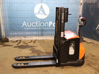 Image for PALLET STACKER 2020 Toyota SWE200D