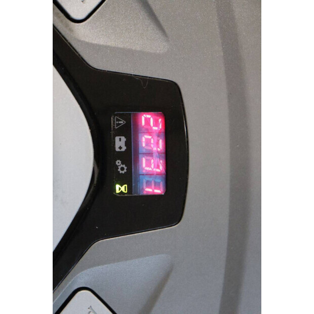 2020 Toyota SWE200D-42104876