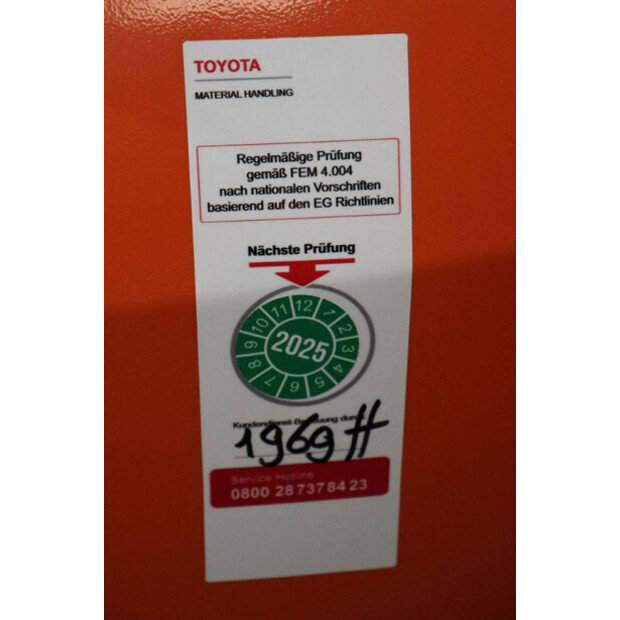 2014 تويوتا SWE140L-42104900