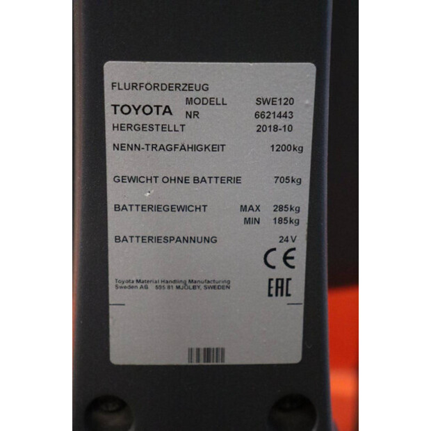 2018 Toyota SWE120-42104953