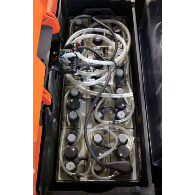 2018 Toyota SWE120-42104957