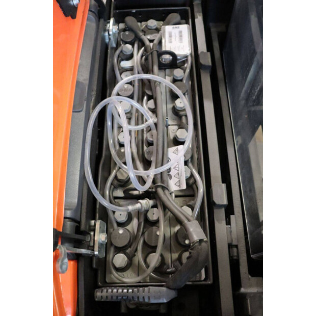 2017 Toyota SPE120L-42104988