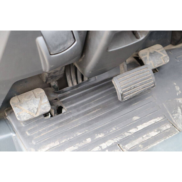 2011 Still RX20-20P-42105292