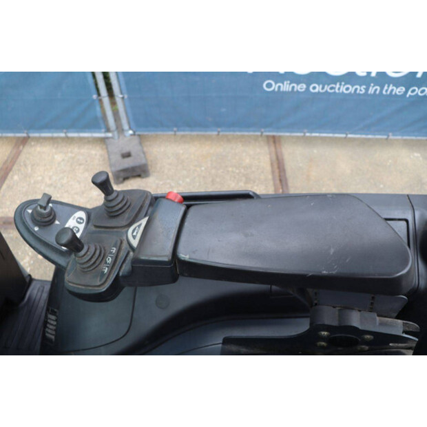 2011 Still RX20-20P-42105296
