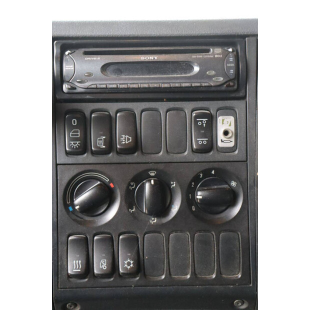 2005 سكانيا R420-42105339