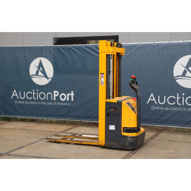 2002 Jungheinrich EJC12-42105355