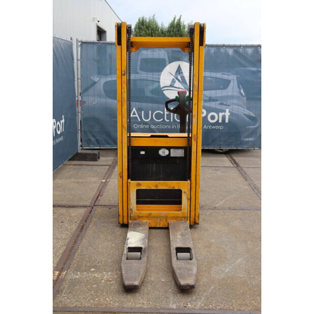 2002 Jungheinrich EJC12-42105360
