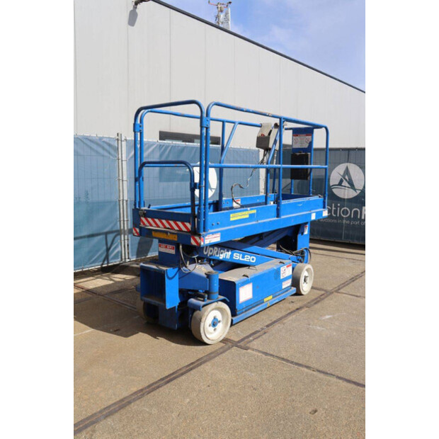 1998 UPRIGHT SL20-42105449