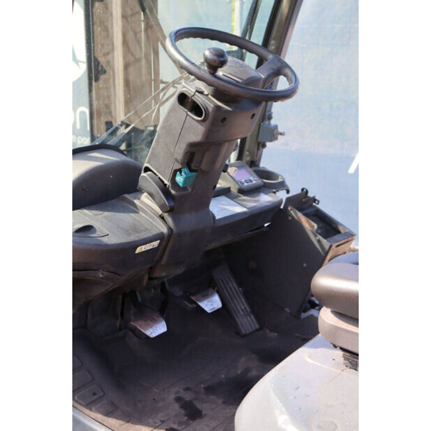 2012 Toyota 52-8FDJF35-42105633