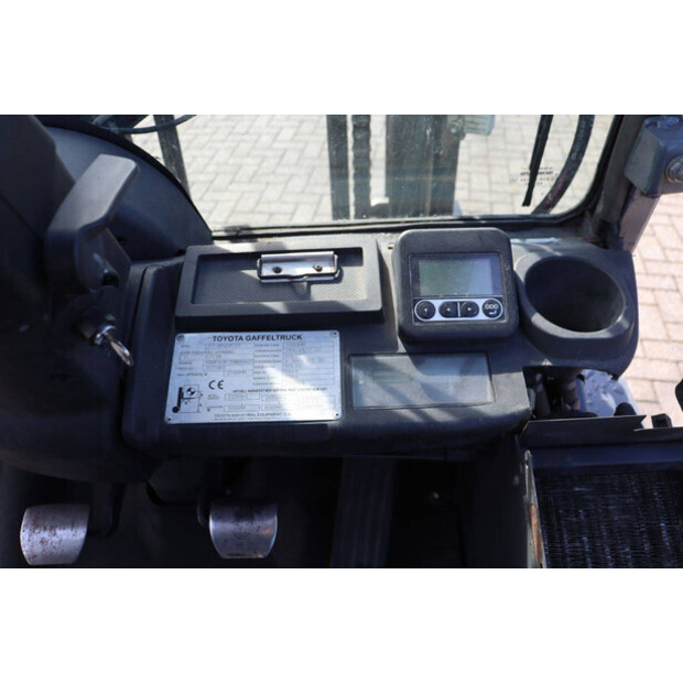 2012 Toyota 52-8FDJF35-42105637