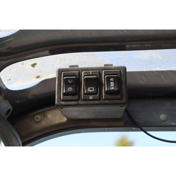 2012 Toyota 52-8FDJF35-42105646