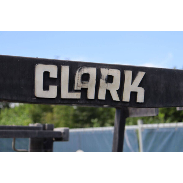1969 Clark TM-10-42106381