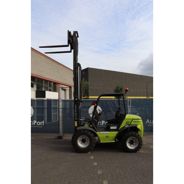 2020 AGRIMAC-AGRIA TW25-4-42106549