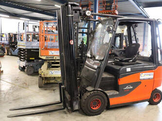 Image de CHARIOTS ÉLÉVATEURS 2013 Linde E25HL-01/600