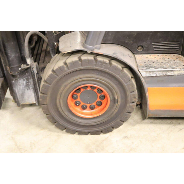 2013 ليندي E25HL-01/600-42106650