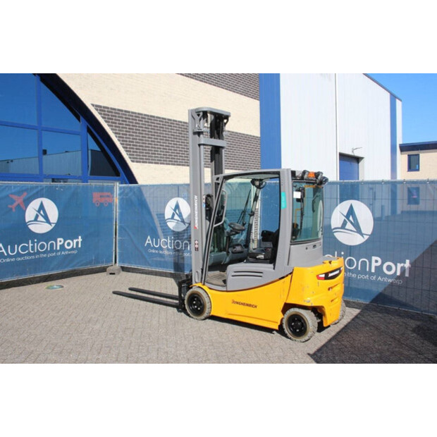 2019 Jungheinrich EFG 320-42106880
