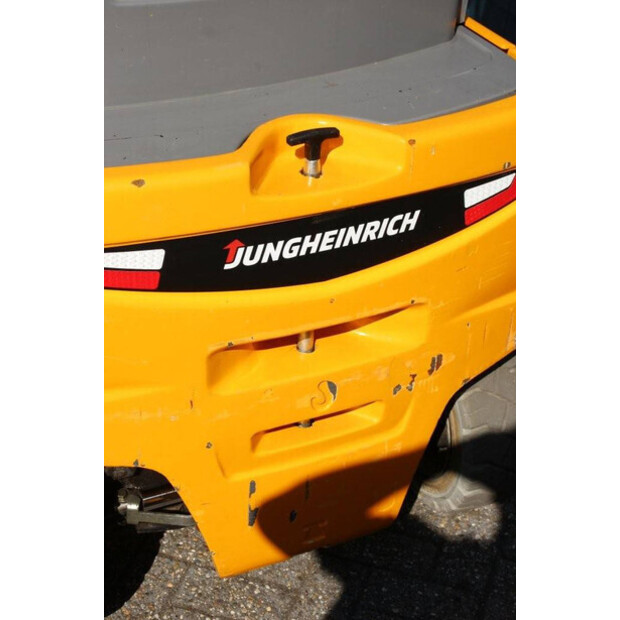 2019 Jungheinrich EFG 320-42106893
