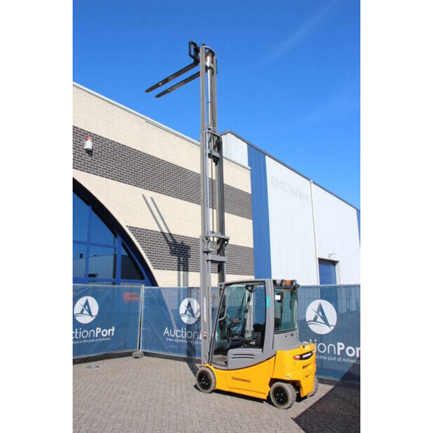 2019 Jungheinrich EFG 320-42106908