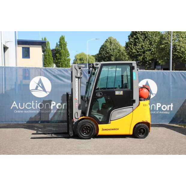 2020 Jungheinrich TFG 320s-42107012