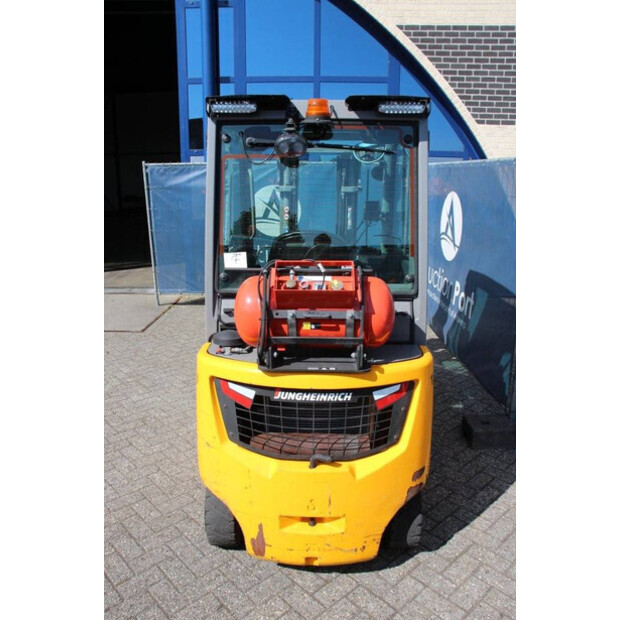 2020 Jungheinrich TFG 320s-42107015