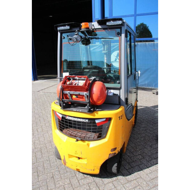 2020 Jungheinrich TFG 320s-42107016