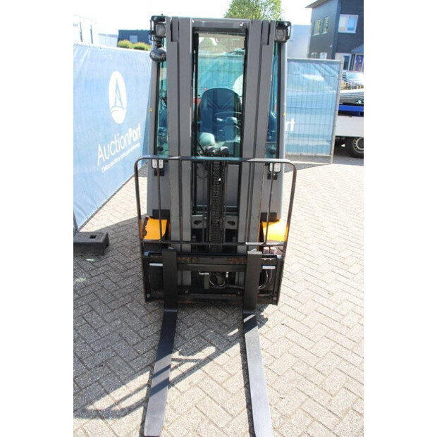 2020 Jungheinrich TFG 320s-42107018