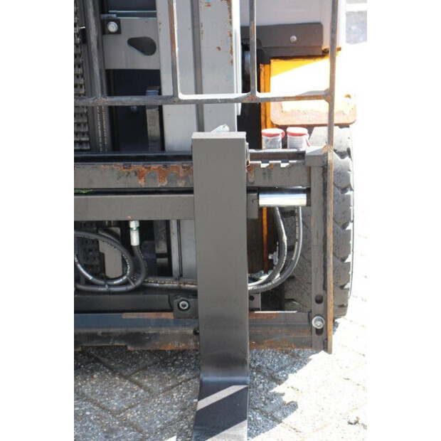 2020 Jungheinrich TFG 320s-42107023