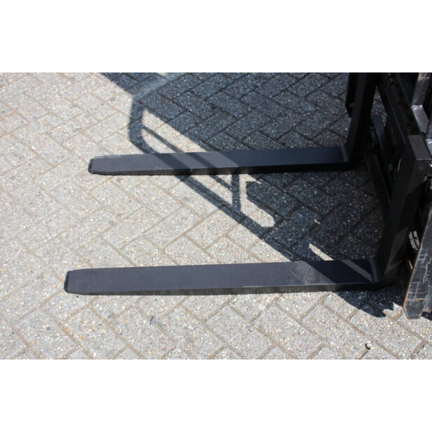2020 Jungheinrich TFG 320s-42107024