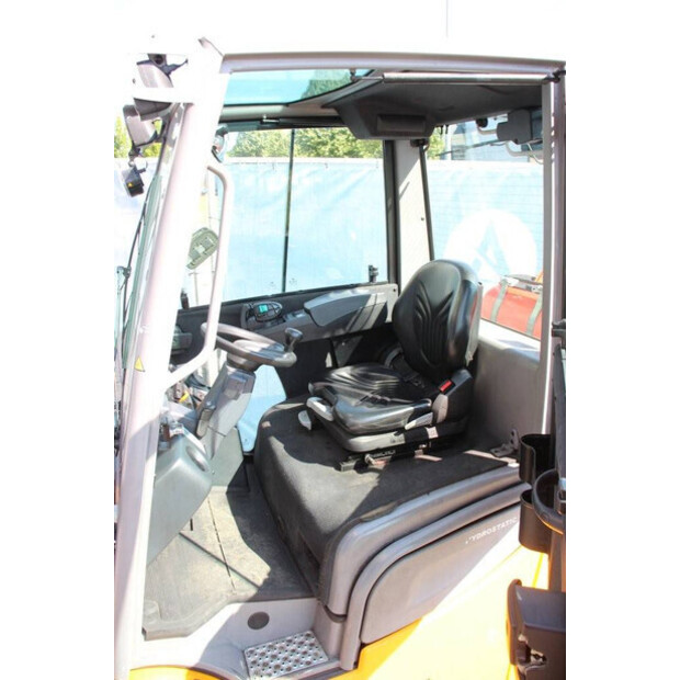 2020 Jungheinrich TFG 320s-42107032