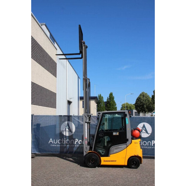 2020 Jungheinrich TFG 320s-42107043