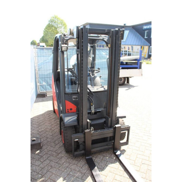 2014 Linde H25D-02-42107051