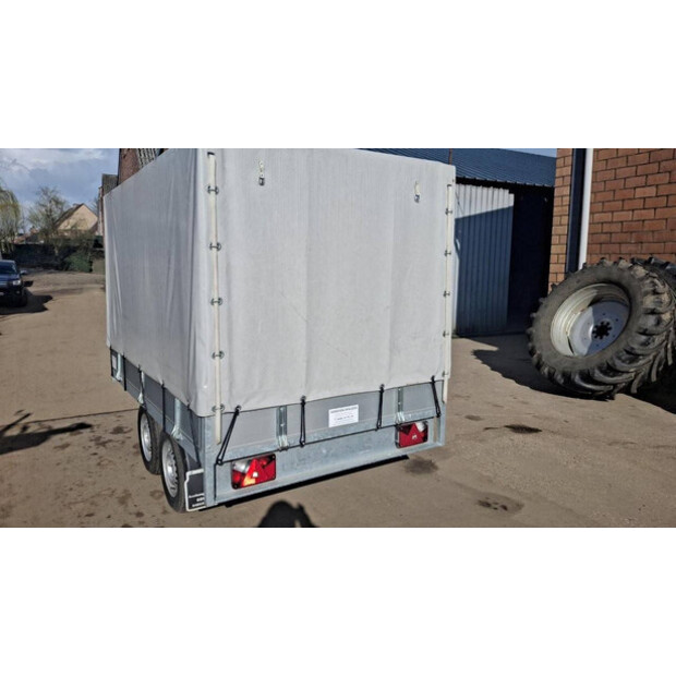 BW Trailer 01T-42107398