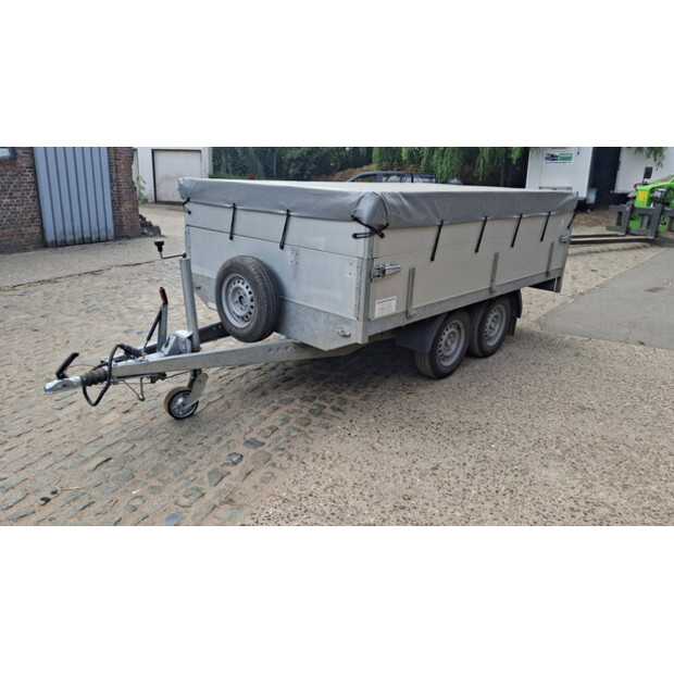 BW Trailer 02T-42107479