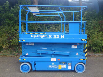 Image for 1999 UPRIGHT X32N