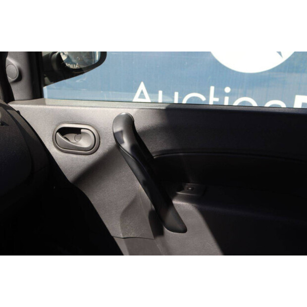 2017 Renault Kangoo-42108213