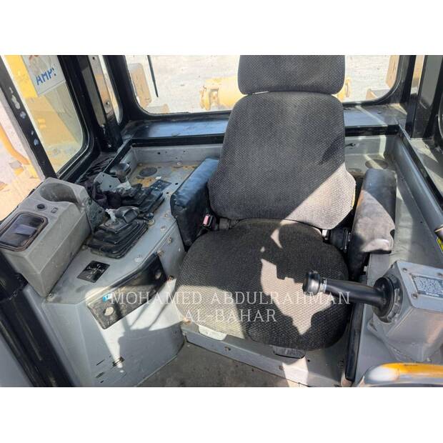2013 كاتربيلر D8R LRC-42108407