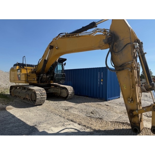 2017 Caterpillar 330FLN-42116076