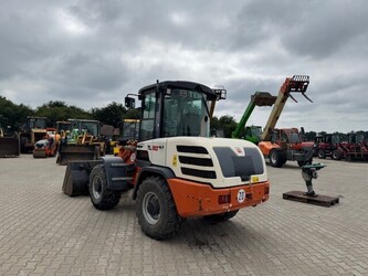 Image for AGRICULTURAL & FORESTRY Terex TL80